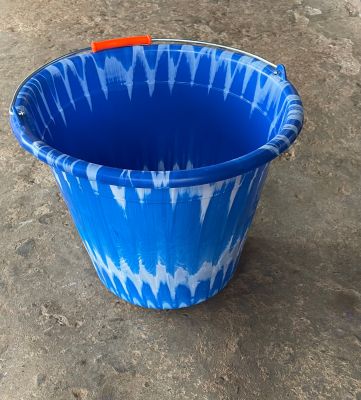 Bathing bucket 15ltr - colorful