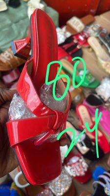 JYD Slippers -24 pairs