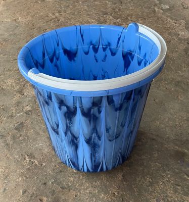 CONCIAL BUCKET 15LTR WITH PLASTIC HANDLE